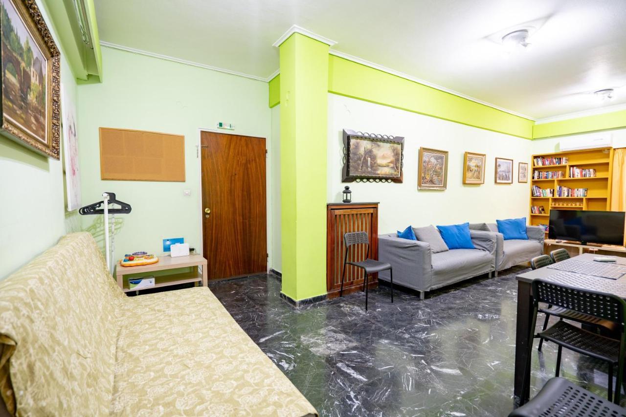 Ampelokipi Metro St. 2 Bedrooms 6 Pers. Apartment Athena Bagian luar foto