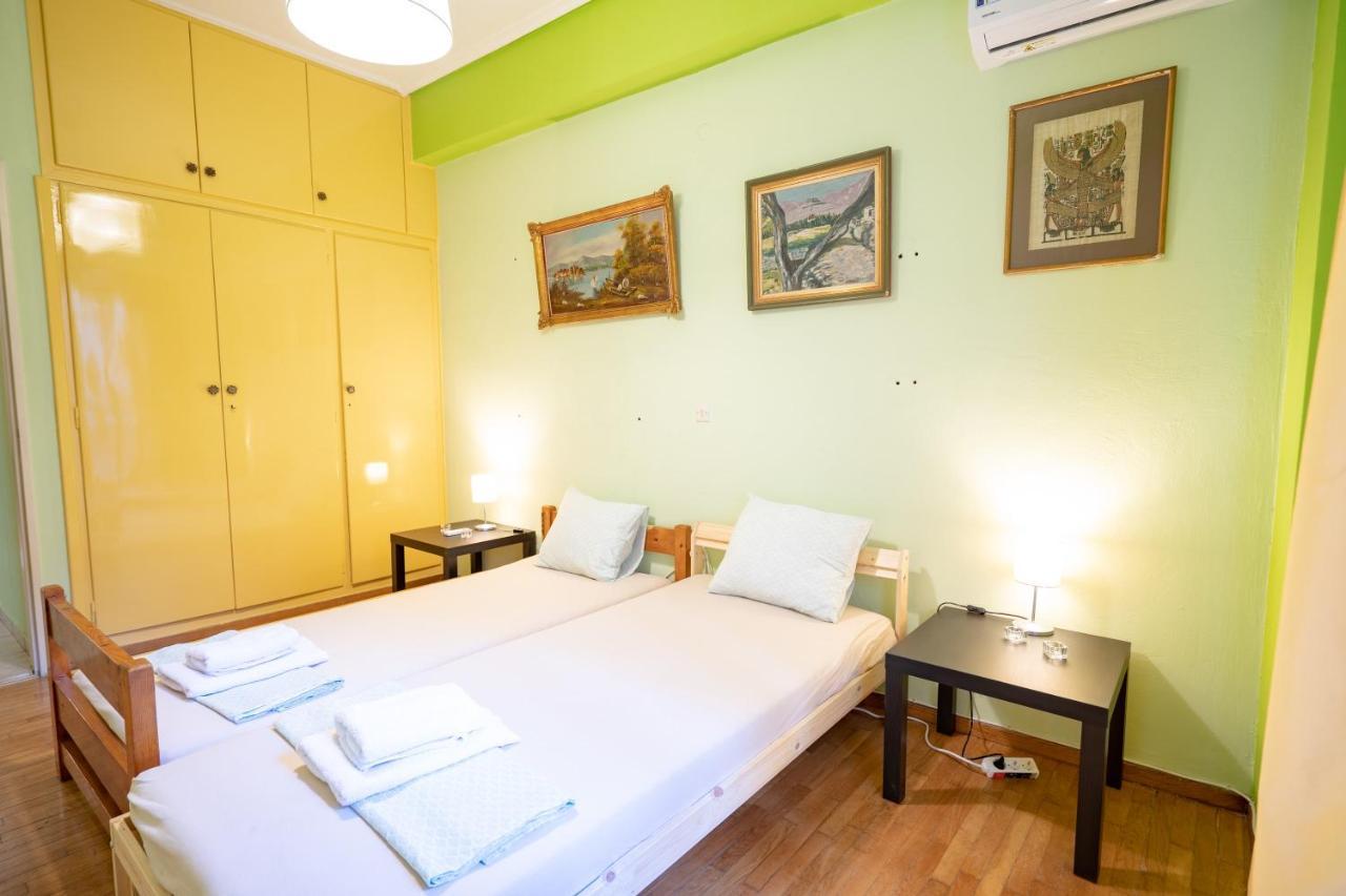Ampelokipi Metro St. 2 Bedrooms 6 Pers. Apartment Athena Bagian luar foto