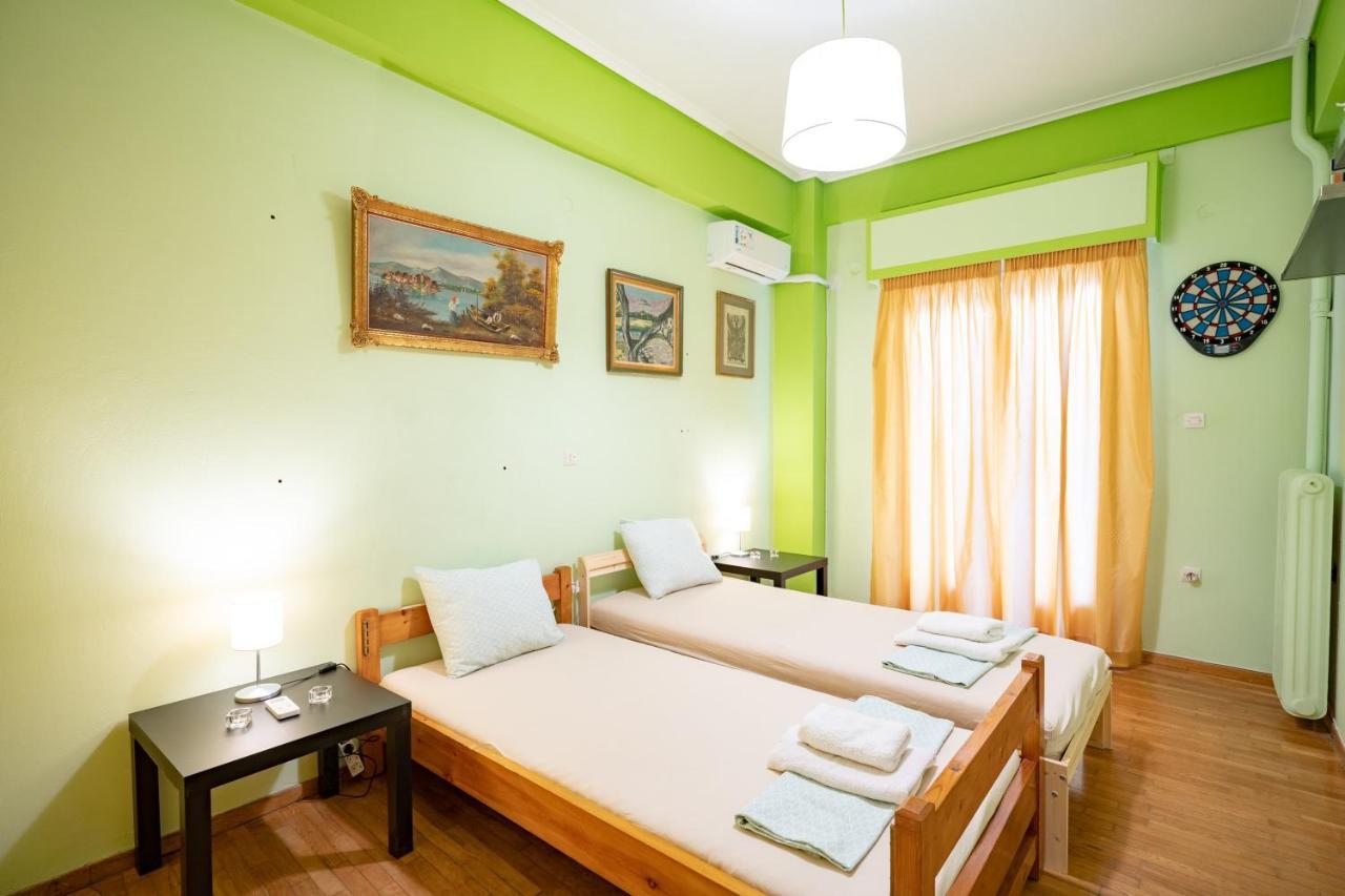 Ampelokipi Metro St. 2 Bedrooms 6 Pers. Apartment Athena Bagian luar foto