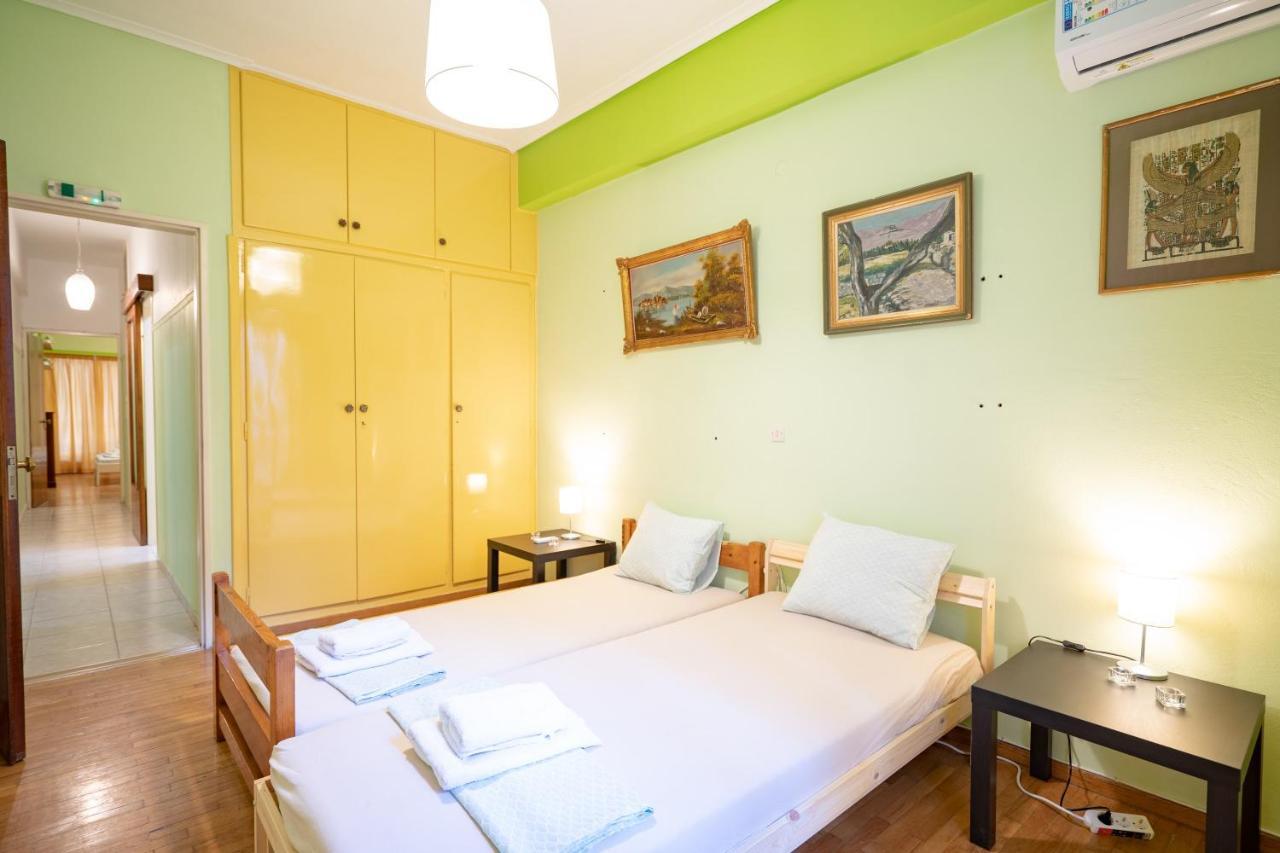 Ampelokipi Metro St. 2 Bedrooms 6 Pers. Apartment Athena Bagian luar foto